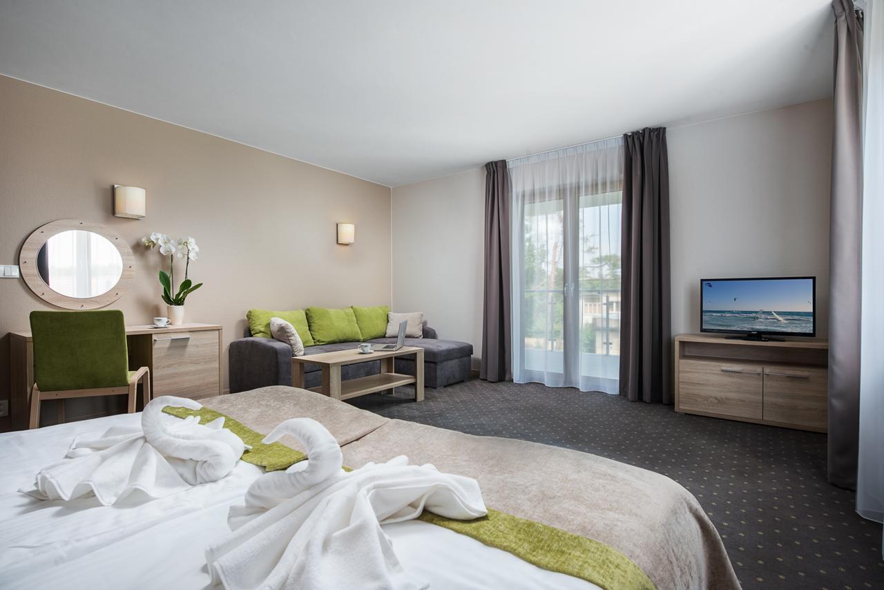 Hotel Szafir Jastrzębia Góra Buitenkant foto